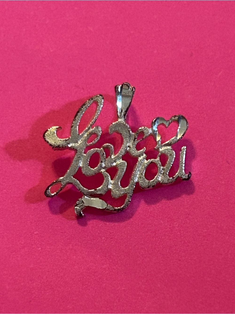 Silver Script 'Love You' Pendant